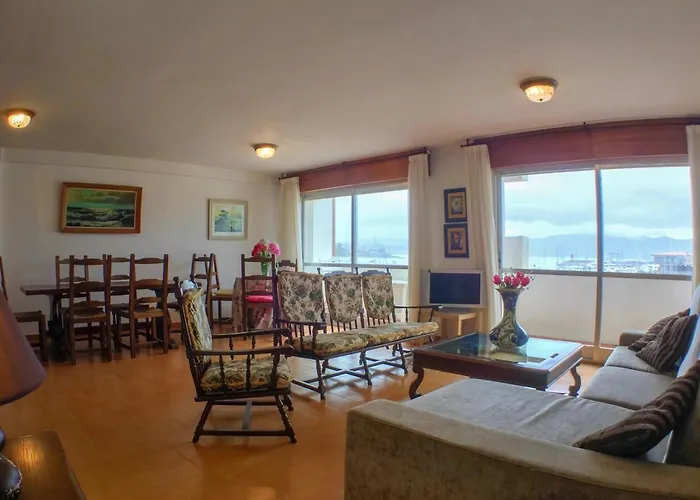 Apartamento Con Excelente Localizacion Y Vistas Al Mar