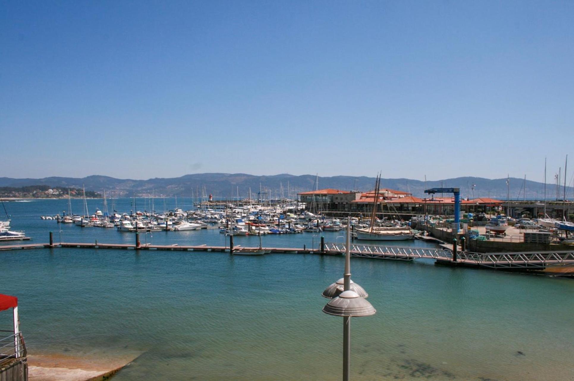 Con Excelente Localizacion Y Vistas Al Mar Appartement Sanxenxo
